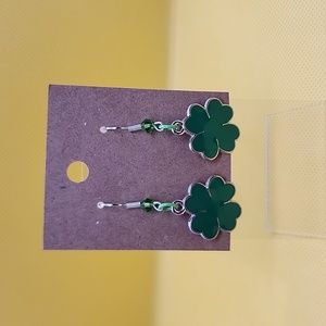 4 Leaf Cover Earrings (Silver)